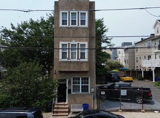 1214 S 4th St, Philadelphia, PA 19147