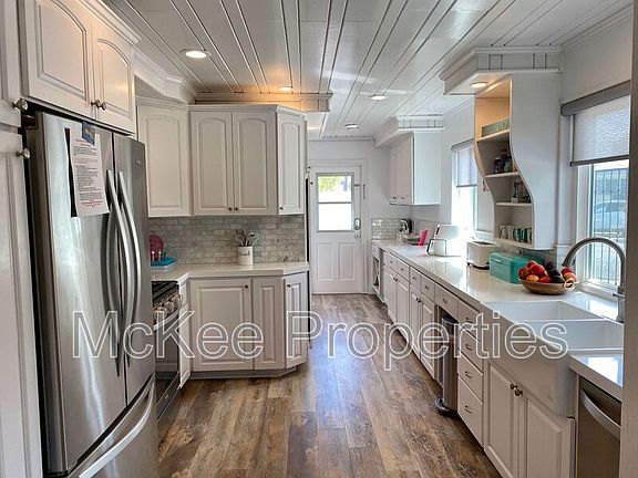 5th image of 269 Palm Ave