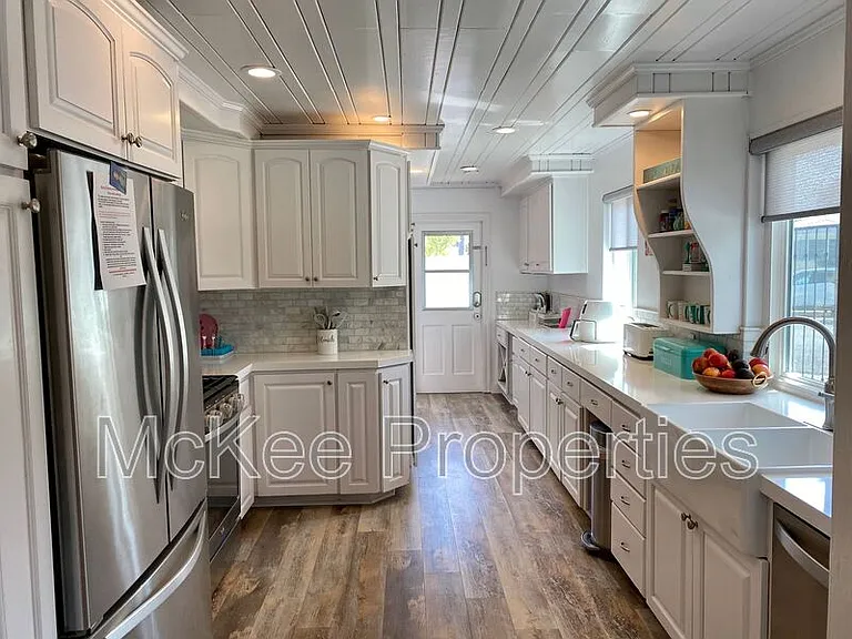 269 Palm Ave — Photo 5