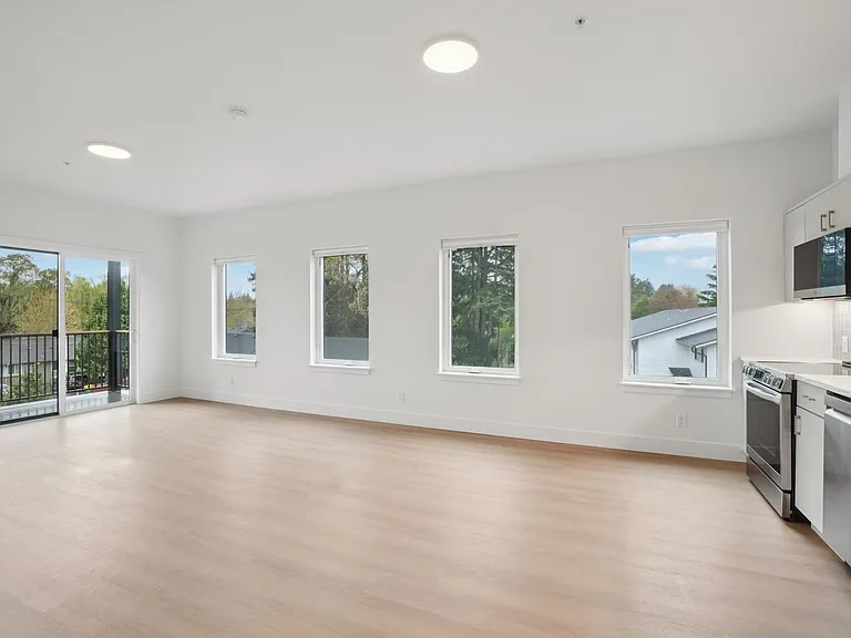 Boxcar Commons - Modern Living in Central Beaverton — Photo 85