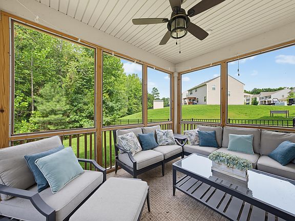 5th image of 1165 Spring Meadow Way