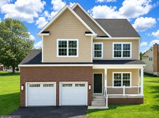 16203 Pennsbury Dr, Bowie, MD 20716