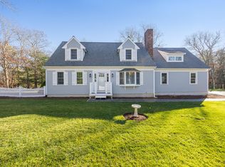 1 Bayview Rd, East Sandwich, MA 02537