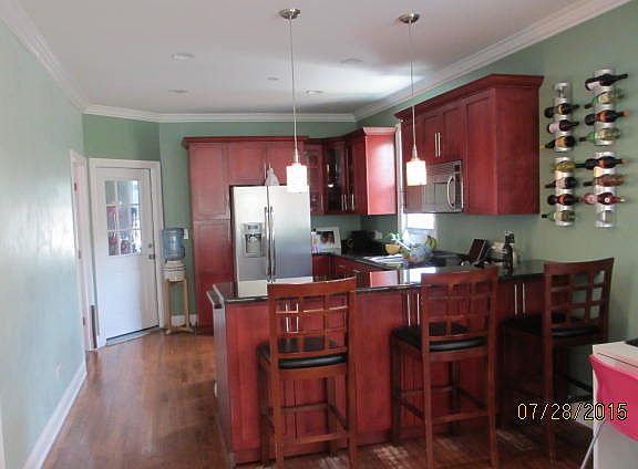 3rd image of 5627 S Sayre Ave