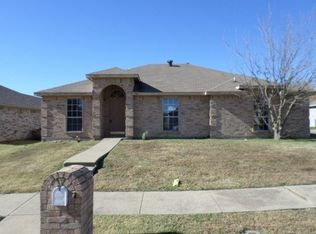 1305 Maple Ridge Dr, Mesquite, TX 75149
