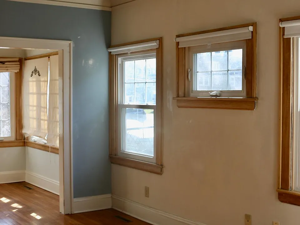 Living/Dining/Sunroom open floor plan.