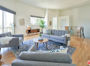 2521 Silver Ridge Ave, Los Angeles, CA 90039