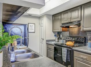 The Mission at Medical Apartments, San Antonio, TX 78238