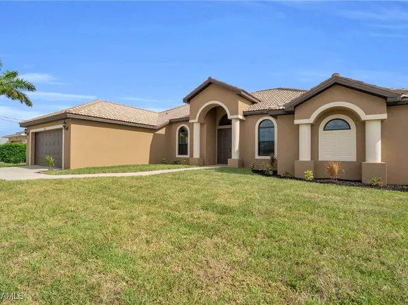 915 SE 33rd Ter, Cape Coral, FL 33904