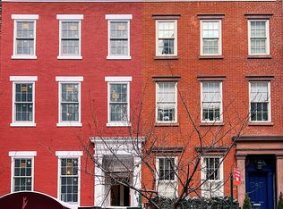 113 W 13th St #1F, New York, NY 10011