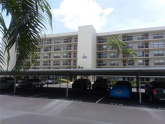4th image of 1324 Pasadena Ave S APT 403