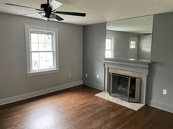 2nd image of 1514 Nutwood St