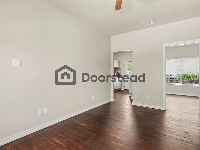 403 Fulton Ave #7 — Photo 7