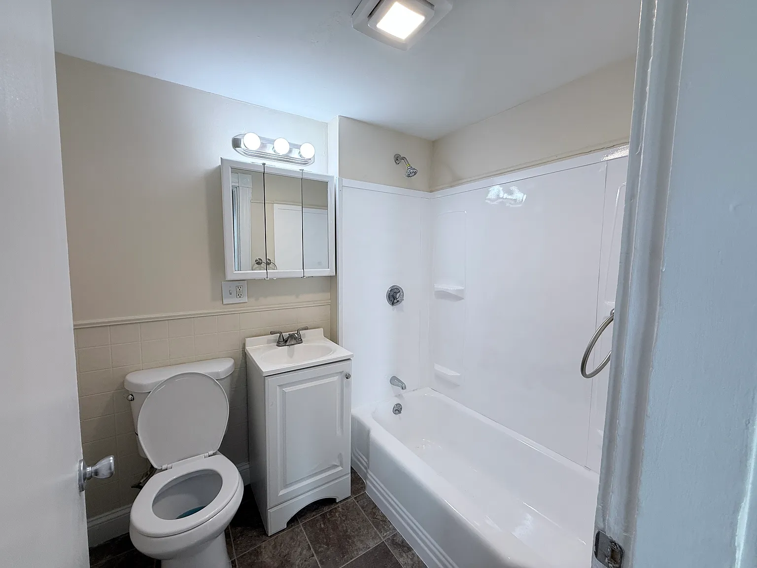2 bed, $1,495 — Photo 4
