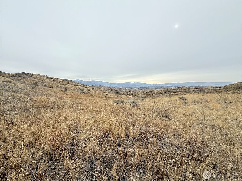 5th image of 161 Weatherstone Rd