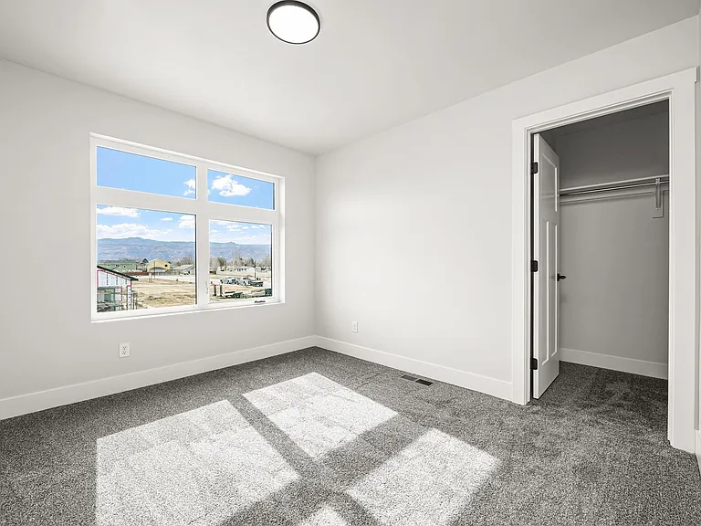 1109 Mee Canyon Cir — Photo 28