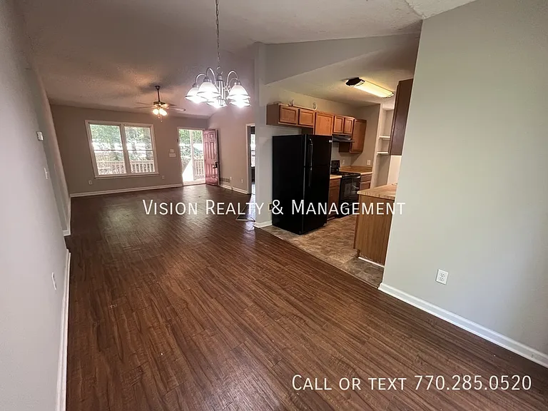 208 Wesley Chapel Rd — Photo 7