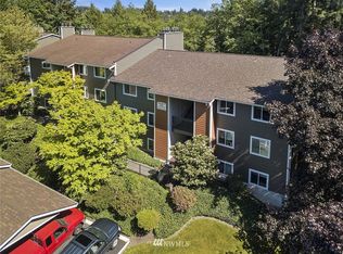 20026 Vikings Crst NE APT 1-103, Poulsbo, WA 98370
