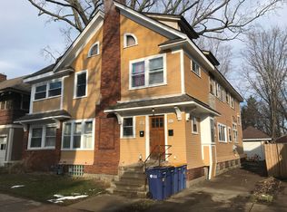 709 Hawthorne St NE, Grand Rapids, MI 49503