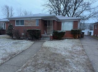 21001 Kenosha Ave, Oak Park, MI 48237