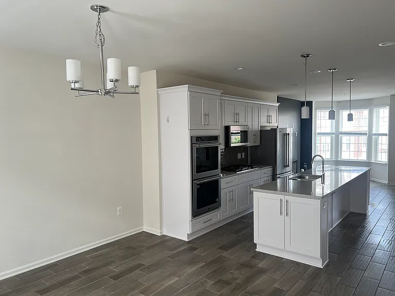 5331 Greenwich Cir — Photo 19