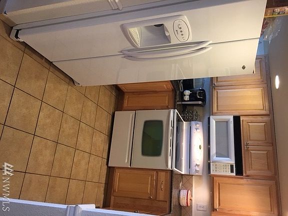 5th image of 2120 Highland Ave APT 106