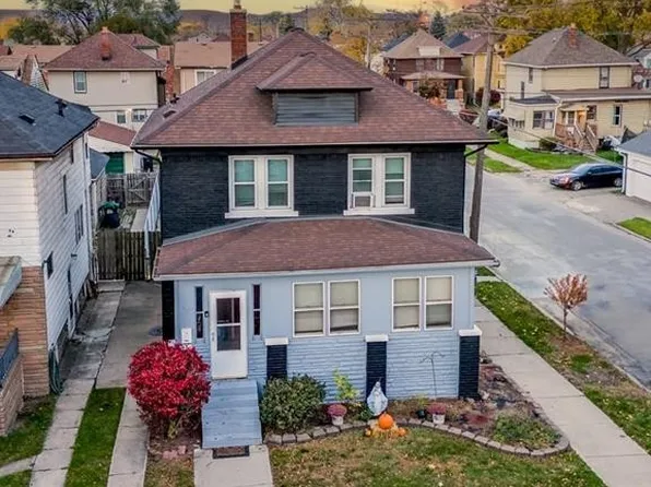 99 Elm St, River Rouge, MI 48218