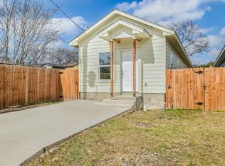 323 Amires Pl, San Antonio, TX 78237