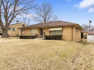 3927 North 77th STREET, Milwaukee, WI 53222