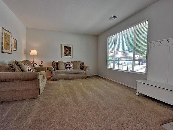 3rd image of 4431 Glen Canyon Cir