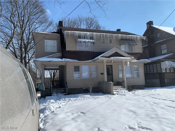 2131 Elm St, Youngstown, OH 44505