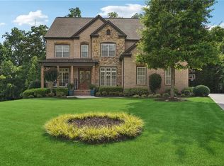 1720 Flinthaven Ct, Lawrenceville, GA 30043