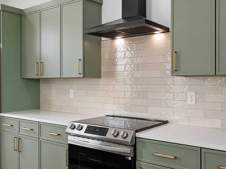 177 Little Green St #A — Photo 25