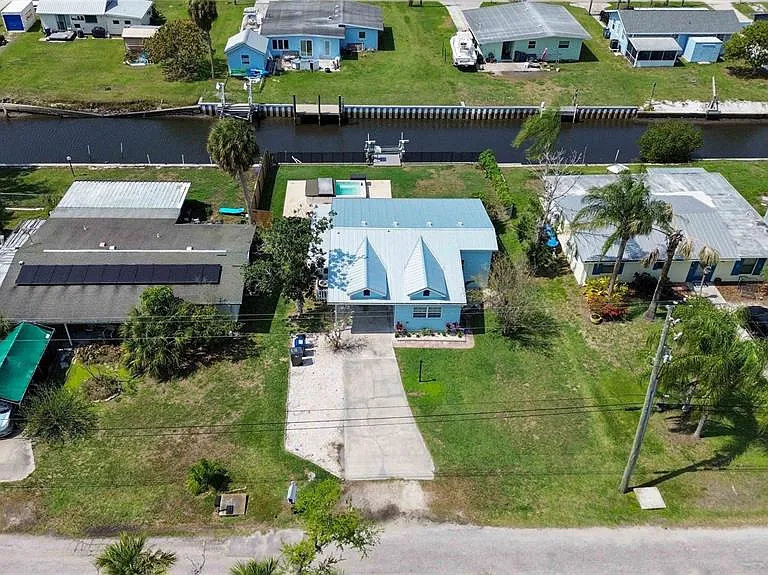 607 Manatee Ave — Photo 41
