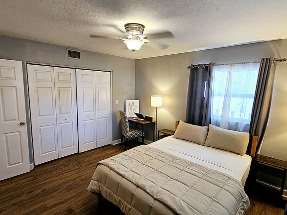 5th image of 224 6th Ave N APT 1