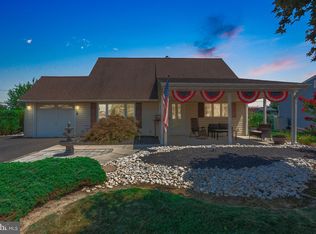 80 Quarry Rd, Levittown, PA 19057