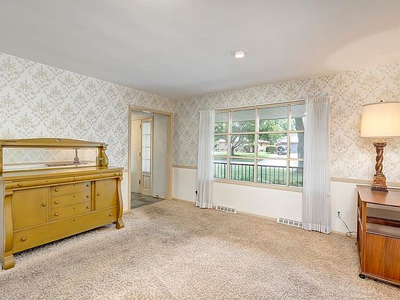 5th image of 4308 Dorset Dr