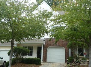 8424 Southgate Commons Dr, Charlotte, NC 28277