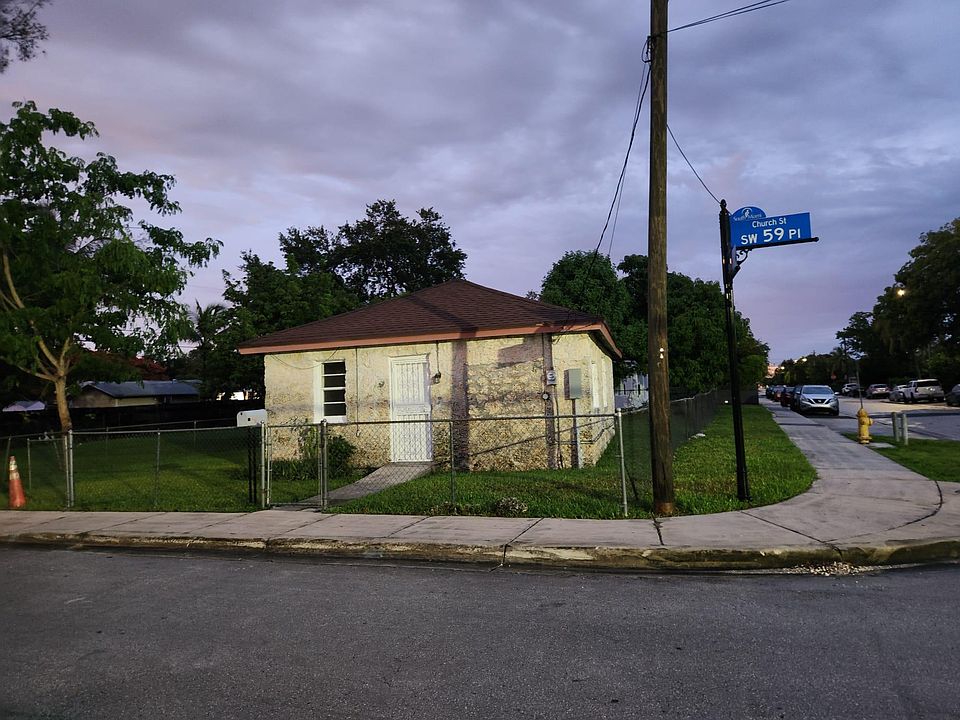 1st image of 6225 SW 59th Pl