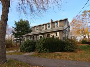 71 Dillingham St, Bangor, ME 04401