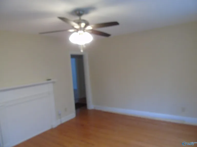 305 Thornton Ave SW — Photo 4