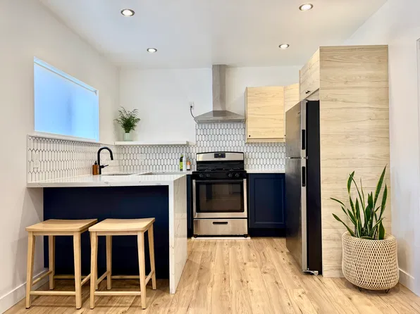 (undisclosed Address), South San Francisco, CA 94080