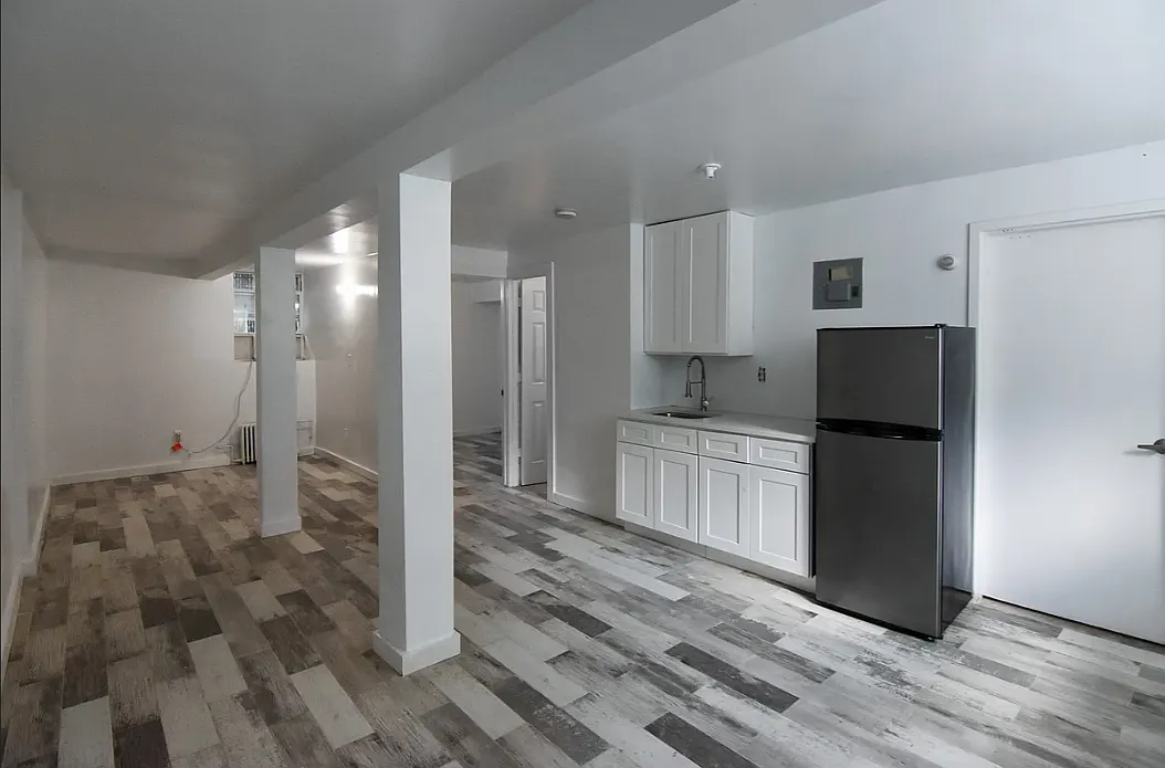 187 Metropolitan Avenue — Photo 1