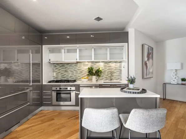 75 Wall Street image 4 of 19