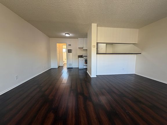 5th image of 295 W Vernon Dr Unit 3