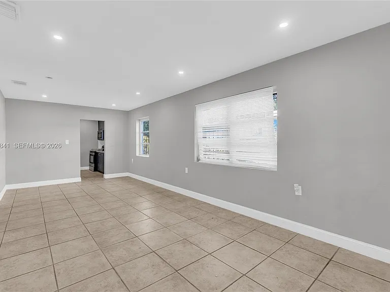 6940 NW 6th Ct #2 — Photo 8