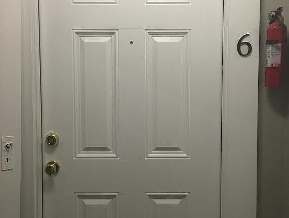 4th image of 407 Station St #6