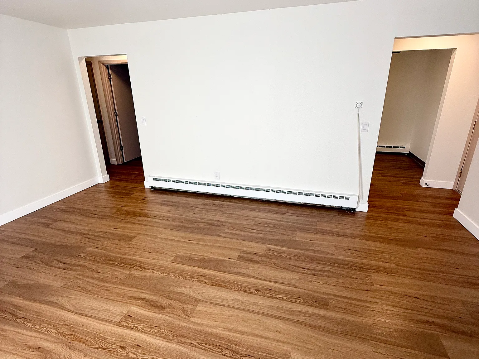 2 bed, 950 sqft, $1,695 — Photo 3