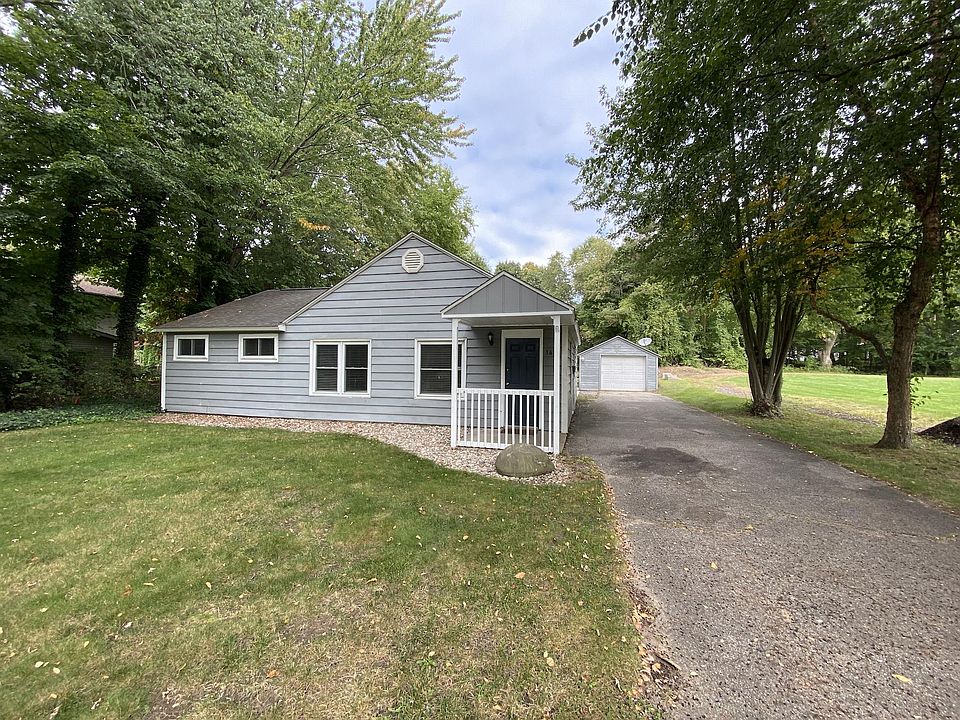 1st image of 1615 Waukazoo Dr