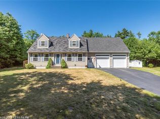 30 McGill Fern Rd, Standish, ME 04084